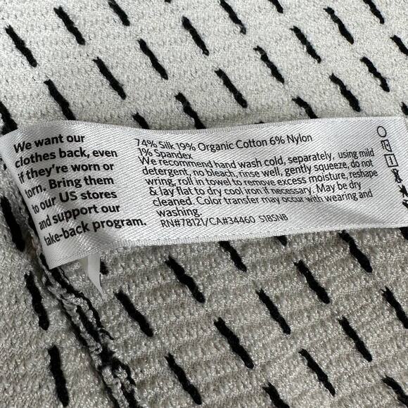 Eileen Fisher Silk Blend Black White Striped Knit Cardigan Size XS EUC Career - Picture 6 of 8